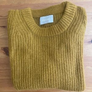 Everlane Oversized Alpaca Crew in Mustard Size M